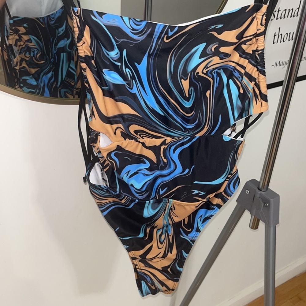 Abstract Fluid Pattern One Piece Swimsuit
